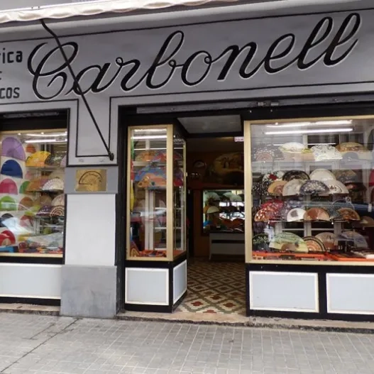 exterior fachada abanicos carbonell