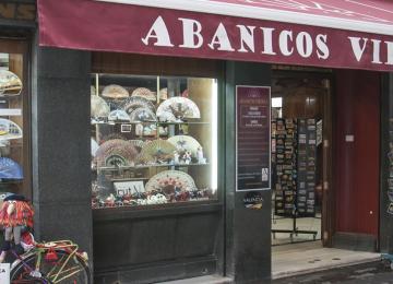 puerta exterior de abanicos vibenca