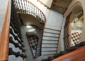 Escaleras del edificio de correos