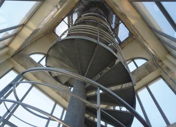 Escaleras del edificio de correos