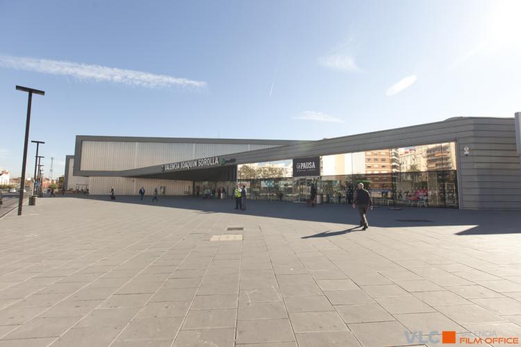 Exterior de la estación Joaquín Sorolla